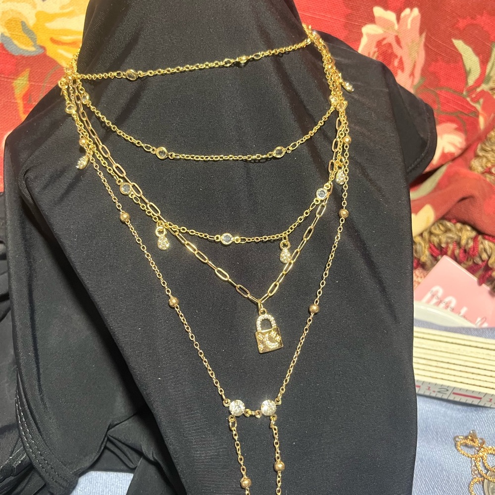Chic Gold Multi-Layer Necklace with Lock Pendant